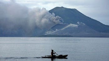 Two big quakes rattle PNG