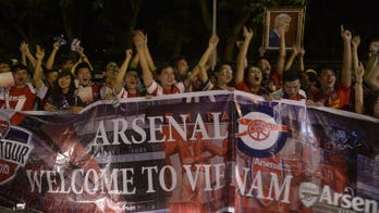 Arsenal starts historic Vietnam trip