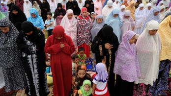 Philippines says Muslim veil directive only a request