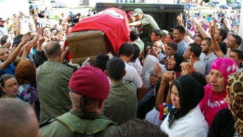 Algeria army boosts forces on Tunisia border: minister