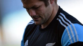 All Blacks target Toomua, Folau