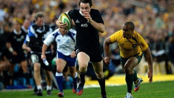 Smith scores hat-trick as All Blacks crush Wallabies