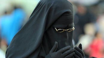 Beards, niqab become liability in Egypt after crackdown