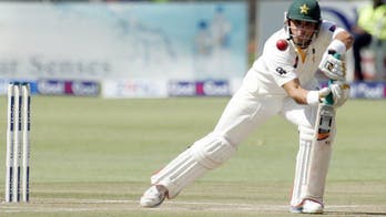 Younis century stretches Pakistan lead