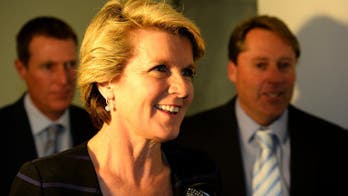 New Australian FM firm on Indonesia refugee plans