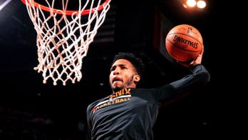 Miami Heat's Derrick Jones Jr. stuns with incredible dunk at Miami Pro League game