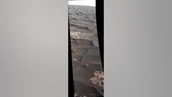 Curiosity rover begins to study dunes on Mars