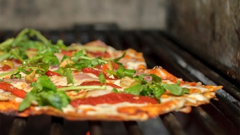 Turn your gas grill into an outdoor pizza oven
