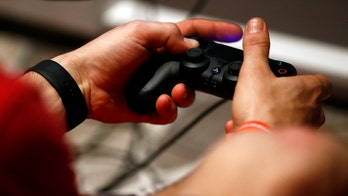 Hackers make a PS4 run Linux