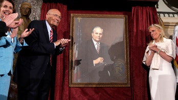 Senators introduce bill to crack down on 'lavish' portrait expenses