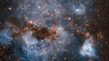 Hubble telescope captures jaw-dropping beauty of nearby galaxy
