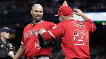 Albert Pujols becomes 32nd player in MLB history to reach 3,000 hits