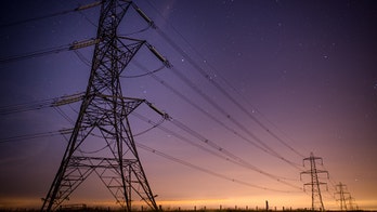 GIF of jump-roping pylons stumps the internet