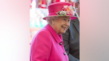 Want to tweet for the Queen? Buckingham Palace has a job for you