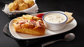 Red Lobster is finally coming out with a lobster roll