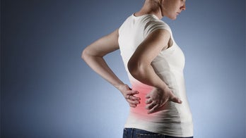 Acetaminophen doesn't reduce lower-back pain, study suggests