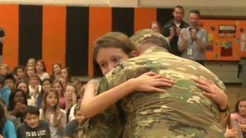 Army specialist reunites with little sister after 5 years apart