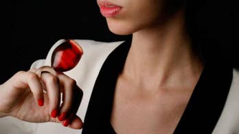 Company Trying to Make Drinking Sexier With These ‘Seductive’ Glass Rings