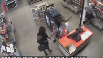 Florida deputies seek cross-dressing Home Depot robbers