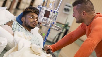 Ex-NFL player Tim Tebow visits friend shot in nightclub