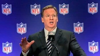 Goodell surprises terminally ill NY volunteer firefighter with Super Bowl tickets