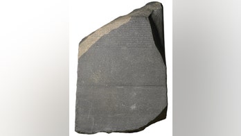 The British Museum publishes the first 3D scan of the Rosetta Stone online