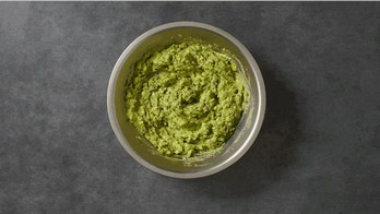 Chipotle reveals its guacamole recipe, fans freak out