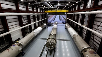 SpaceX seeks approval for satellite-based Internet service