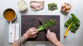 Meal kit service delivers all you need to make famous restaurant dishes