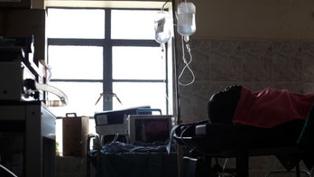 Global goal to reduce maternal deaths threatened by lack of access to quality care: study