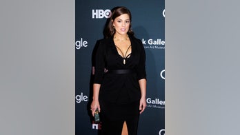 Ashley Graham shows off what she looks like without Photoshop