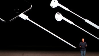 Apple iPhone 7 users report EarPods glitch