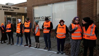 WaPo column touts opening of clinic for ‘later abortion care’ after SCOTUS leak, calls it a ‘lifeline’