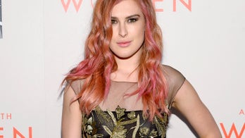 Rumer Willis is 'blown away' by her sister Tallulah's strength