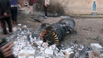 Al Qaeda-linked militants shoot down Russian fighter jet over Syria, kill pilot