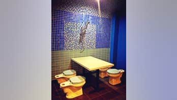 Toilet themed restaurant in LA craps out