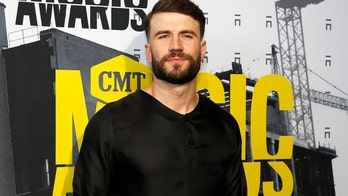 Fans mad Sam Hunt was a no-show to accept ACM award
