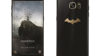 Fight crime with the batman-themed Galaxy S7 Edge