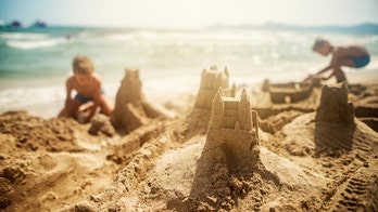 World's first sand-castle hotel opened — and closed — in Australia