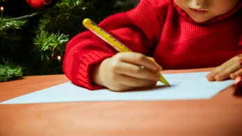 Girl asks Santa for blanket, food in heartbreaking Christmas letter
