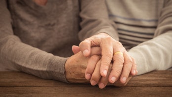 For seniors, having a partner helps cut hip fracture risk