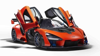 New McLaren Senna unleashed, lightest hypercar in automaker's "Ultimate" stable