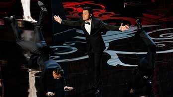 Critics: Some of Seth MacFarlane's Oscar jokes 'inappropriate,' 'sexist'