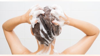 5 common shampoo myths debunked