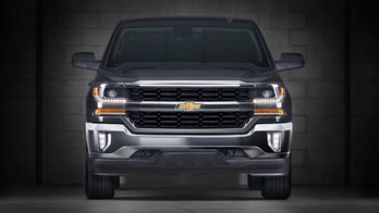 Ford's planning a hybrid pickup, but GM already makes one