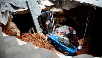 Work begins to fill in museum sinkhole in Ky.
