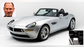 Steve Jobs-owned BMW Z8 with Motorola flip phone being auctioned