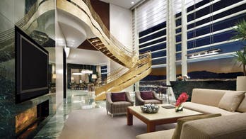 Inside the $35G per night Vegas 'Sky Villa'