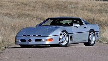 254 mph 1988 twin-turbo Callaway Corvette "Sledghammer" to hit the auction block