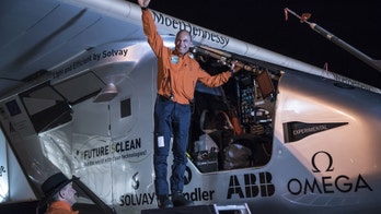 Solar plane on global trip completes Arizona-to-Oklahoma leg
